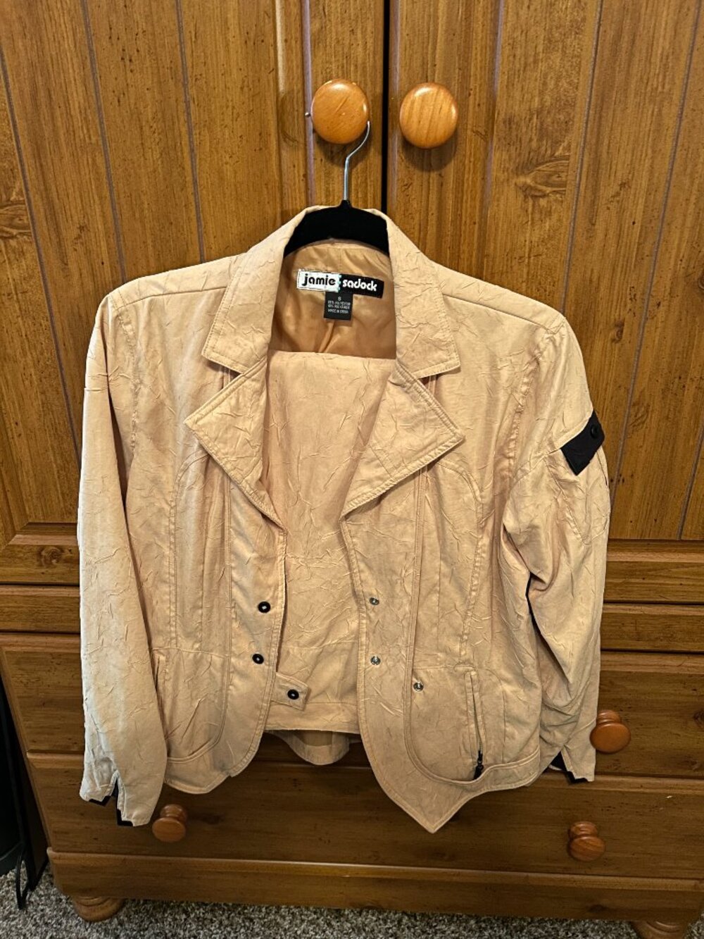 Jamie Sadock capris and jacket golf set.